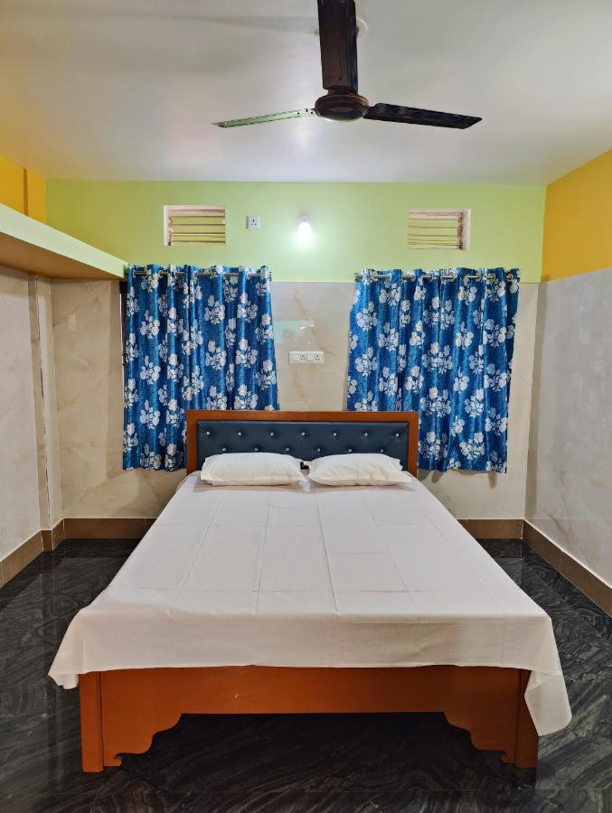 Jagannatha Guest House Пури Екстериор снимка