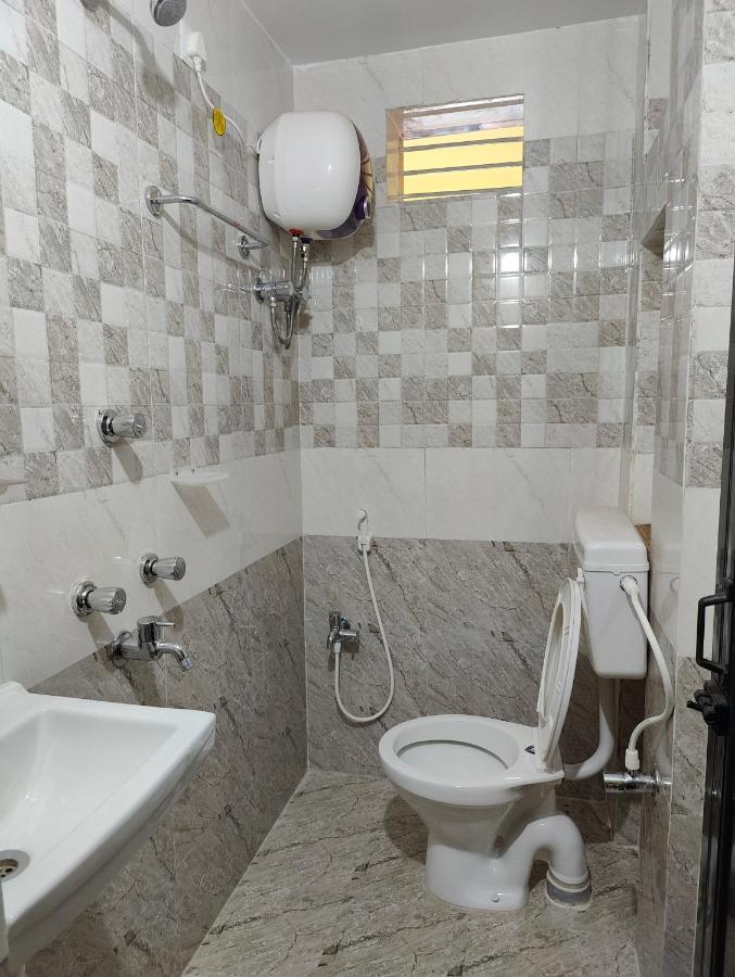 Jagannatha Guest House Пури Екстериор снимка
