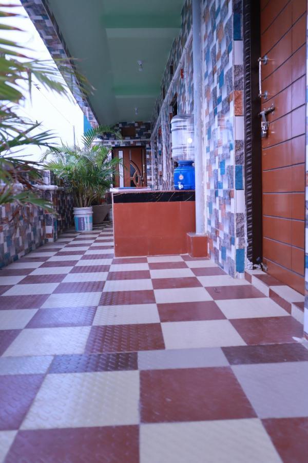 Jagannatha Guest House Пури Екстериор снимка